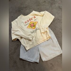 Old Navy crewneck + aerie pull on denim shorts outfit!